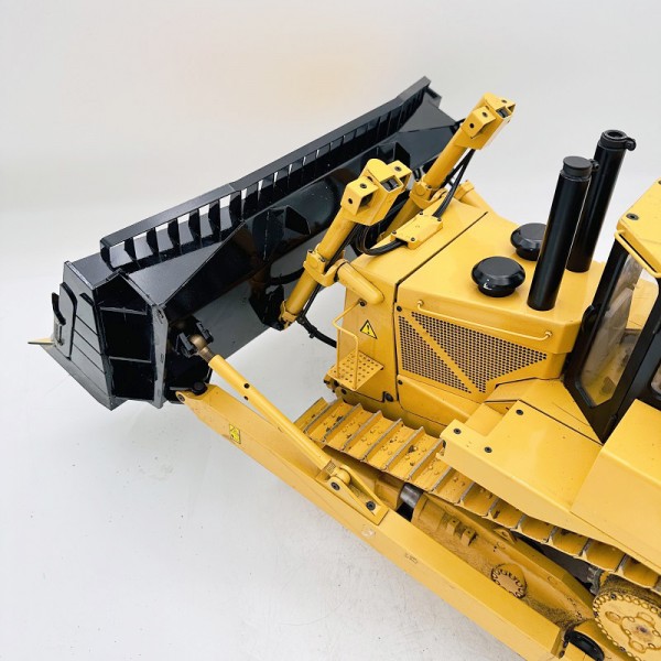 Bulldozer IX '88 スラッシュメタル オリジナル LTQxOTMuanBlZw.jpeg